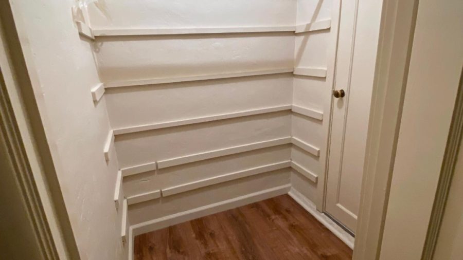 Plenty of closet space with this walk-in closet!