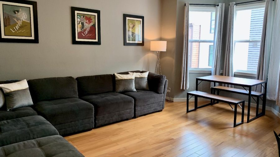 Spacious living room with TV (BYO streaming service)