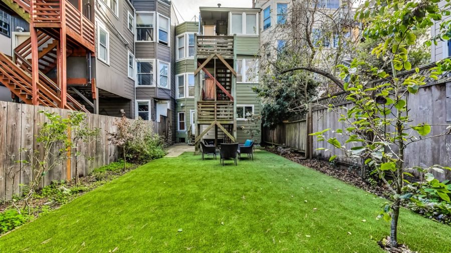 Lovely and spacious garden