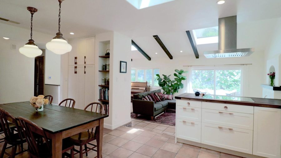 Open floor plan for kitchen, dining room and living room...