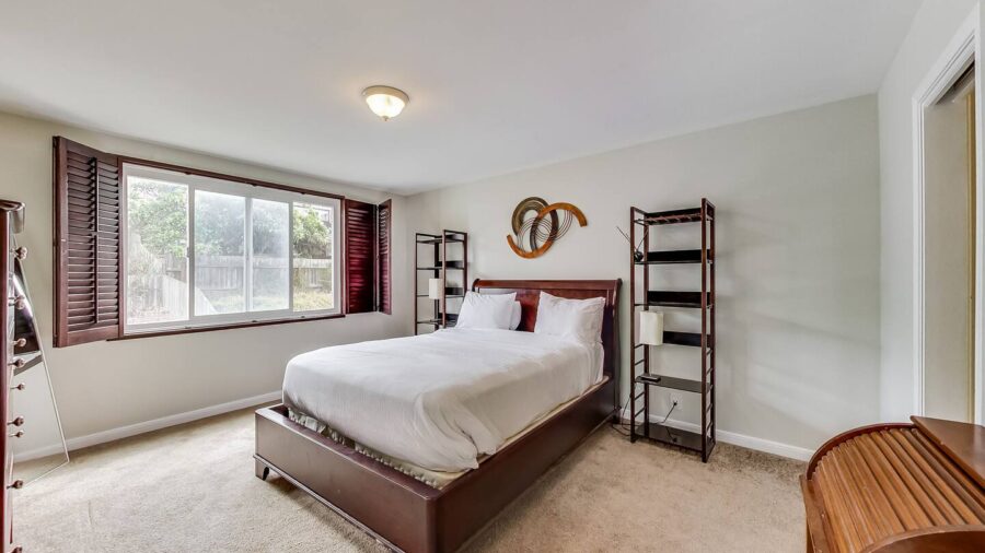Welcome to Master Suite "J" with a queen-sized bed and en suite full bathroom...