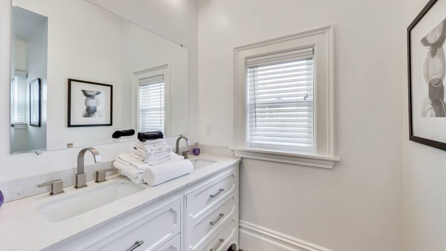Double vanity in master bathroom