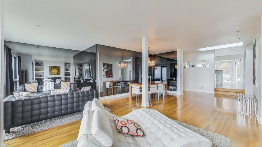 Open concept living/dining