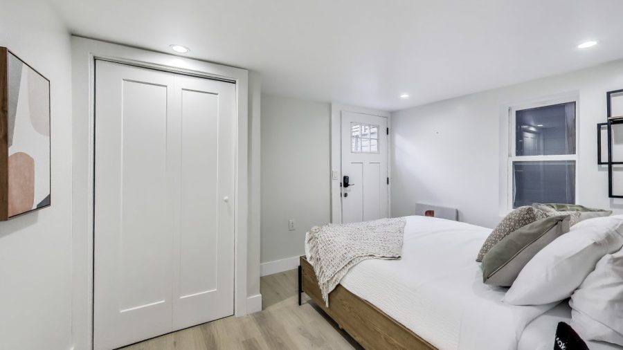 Lower level cozy 2nd bedroom