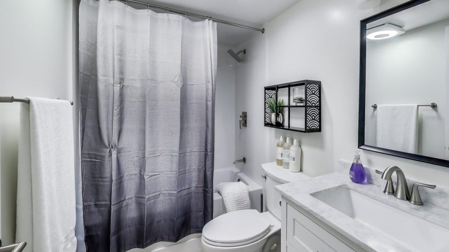 full bathroom  has everything you need for a refreshing morning shower including Kiehl's shampoo, conditioner, and body wash