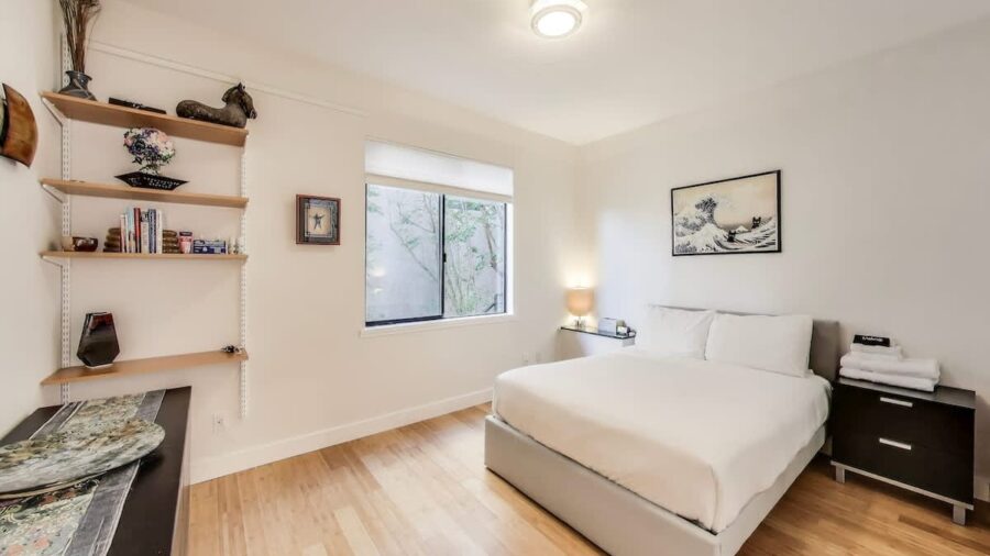Bedroom with full bed
