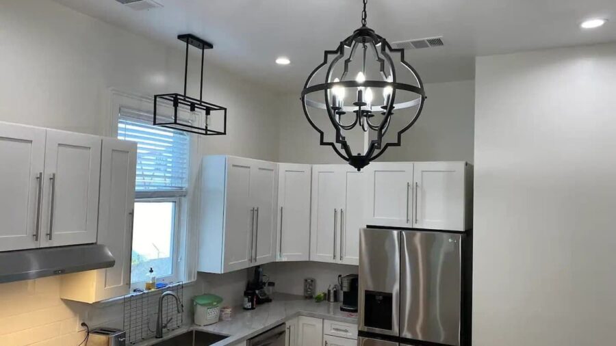 Amazing modern kitchen with all new appliances, and Keurig coffee/tea maker