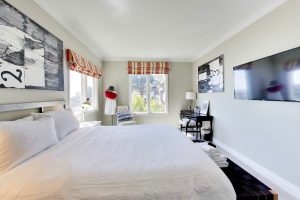 Large bedroom